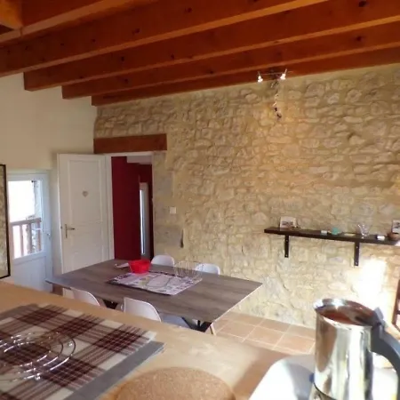 House La Grangette D'adrienne Сasa de vacaciones